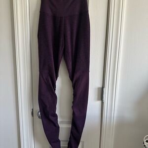 Alo  High-Waisted Leggings